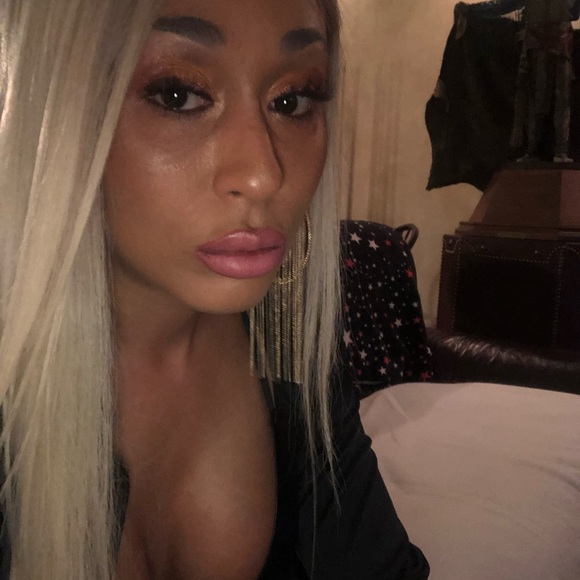 yvonnehila